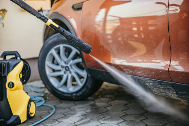 Best Pressure Washing Driveway  in Taylor, TX